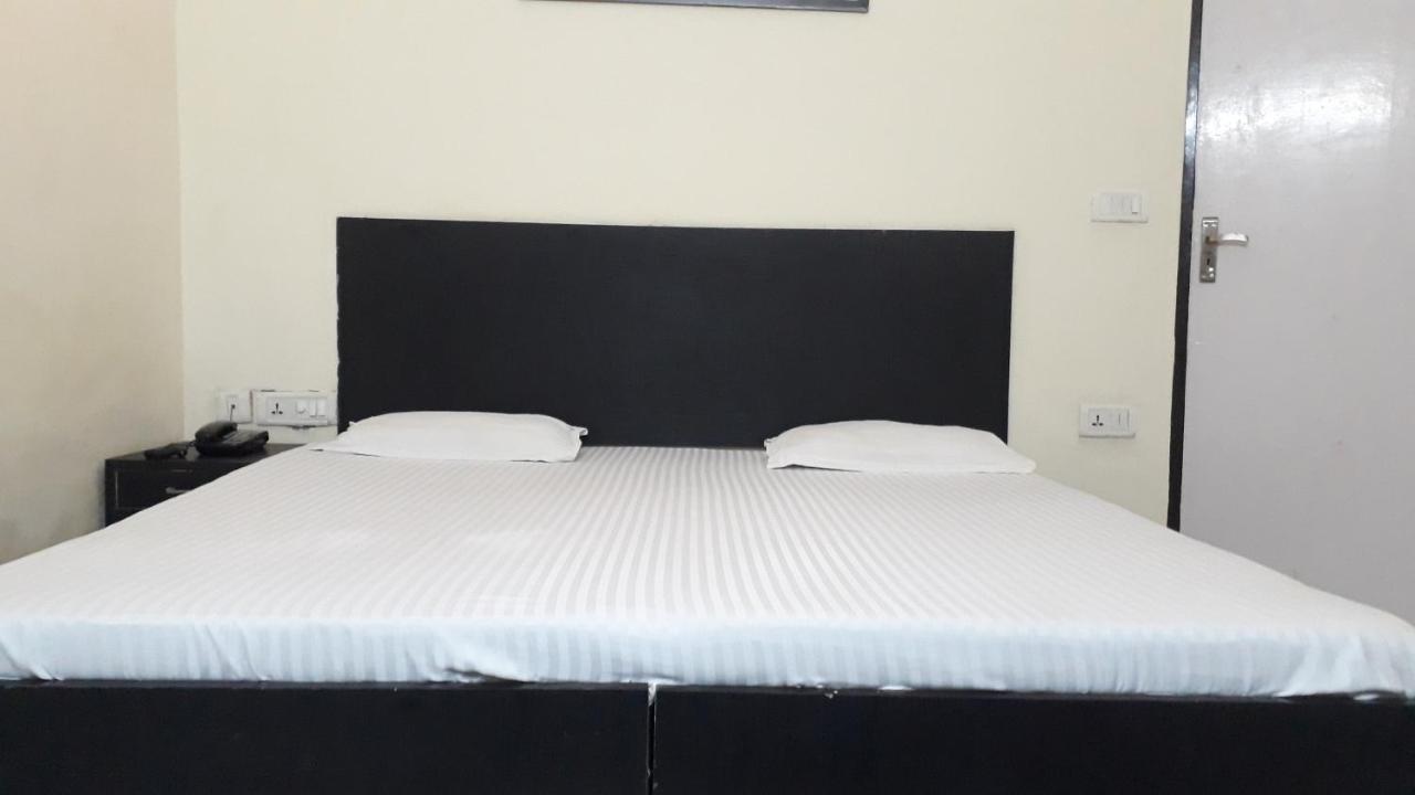 Fabhotel Sarwan Agra  Exterior photo